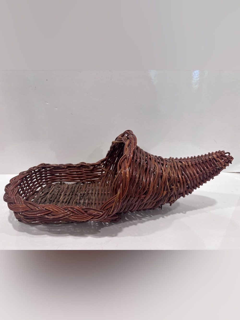 Vintage Handwoven Wicker wine bottle holder Basket in Rich Brown